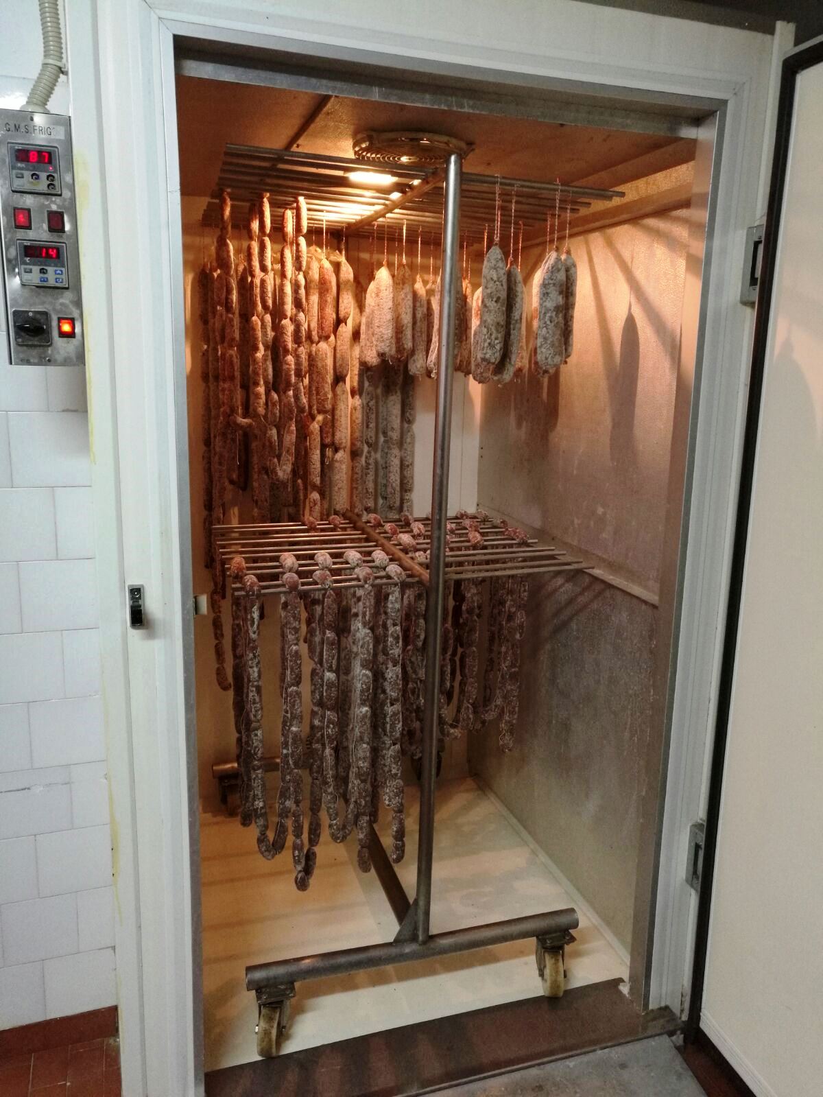 salumifici-e-carni-ozono-1